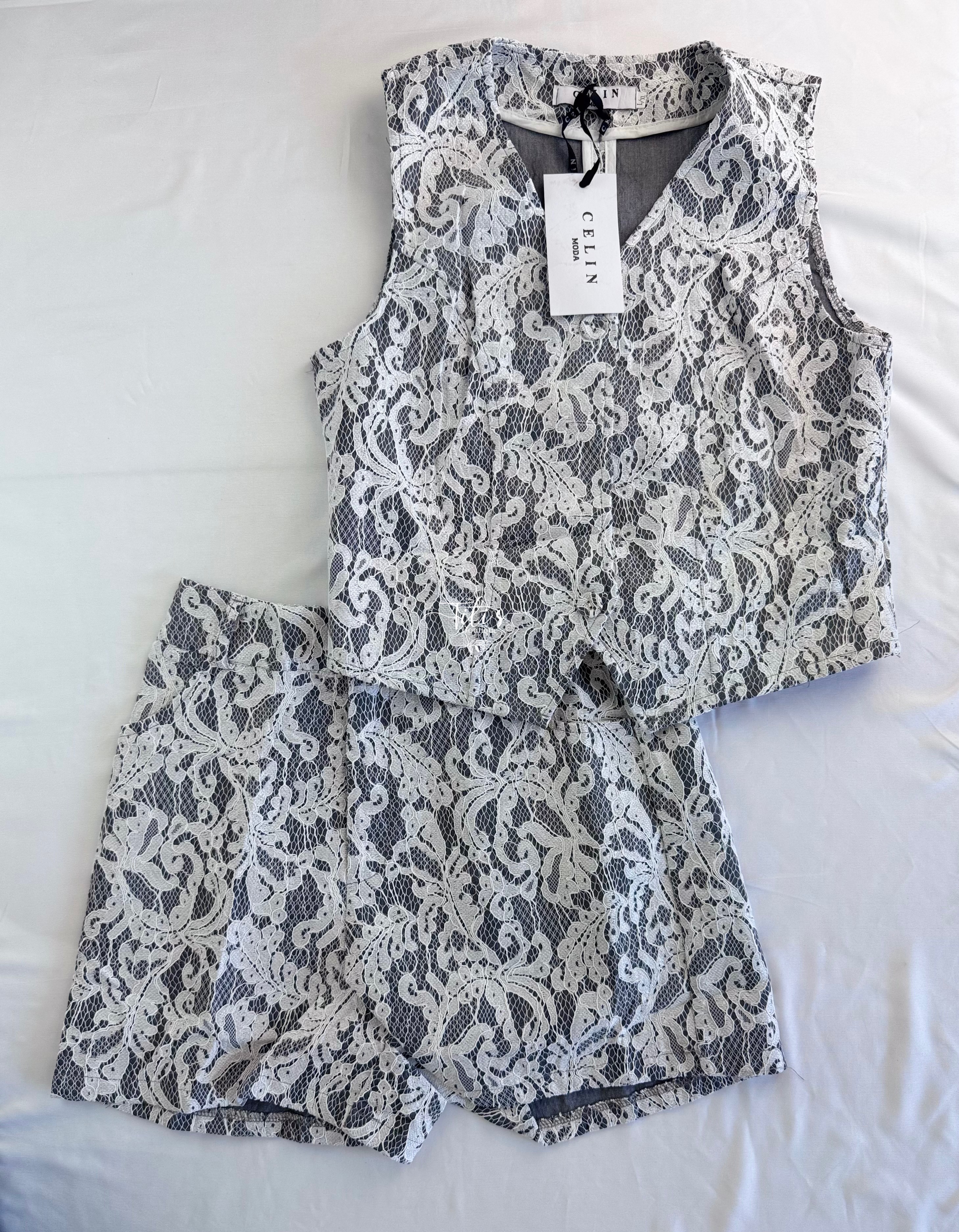 Conjunto Shorts Y Chaleco Encaje