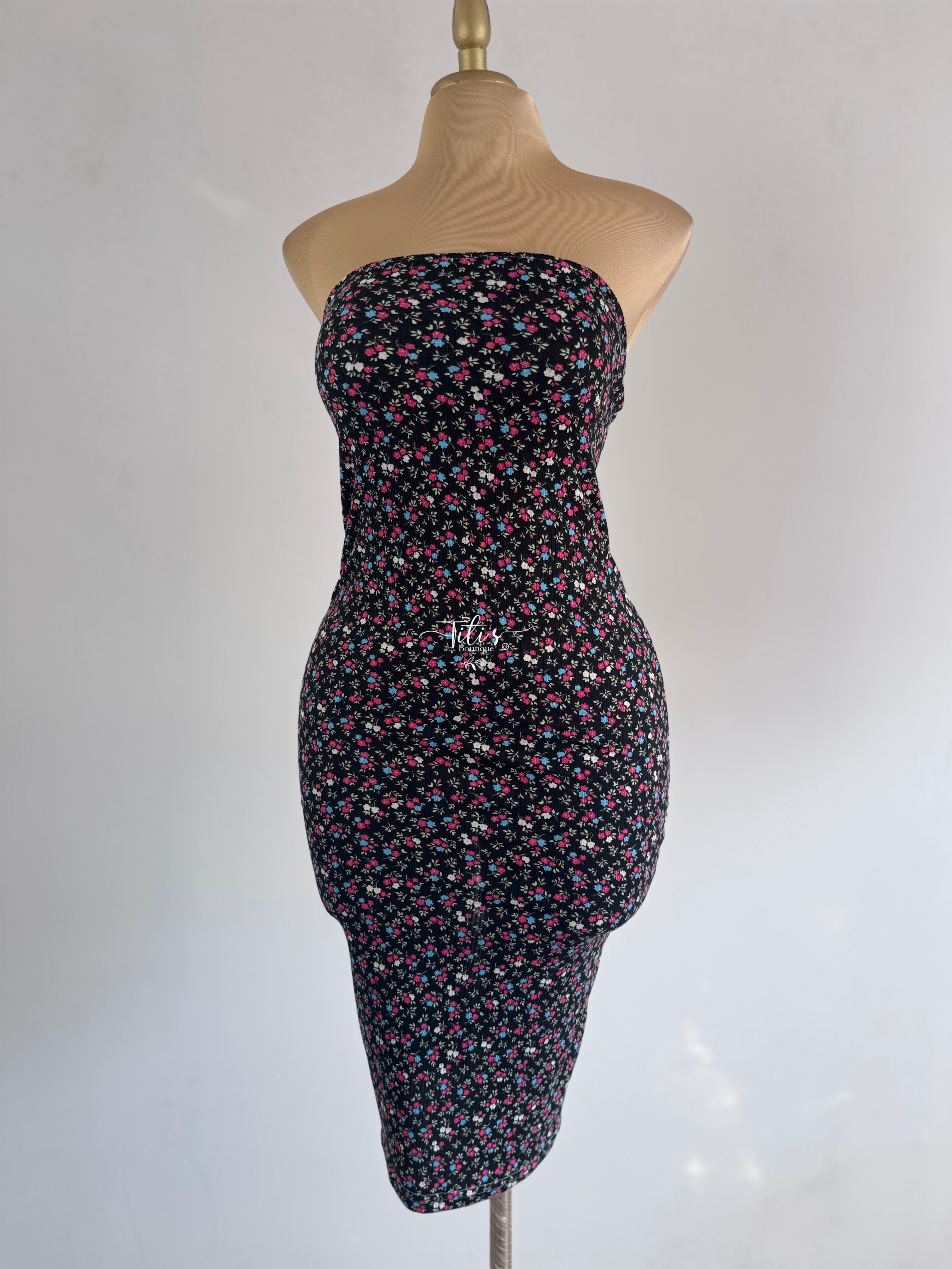 Vestido Flores Negro