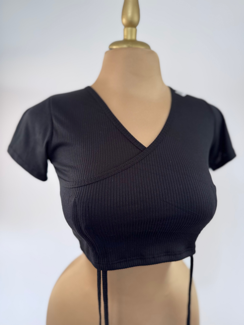 Blusa Corta Negro