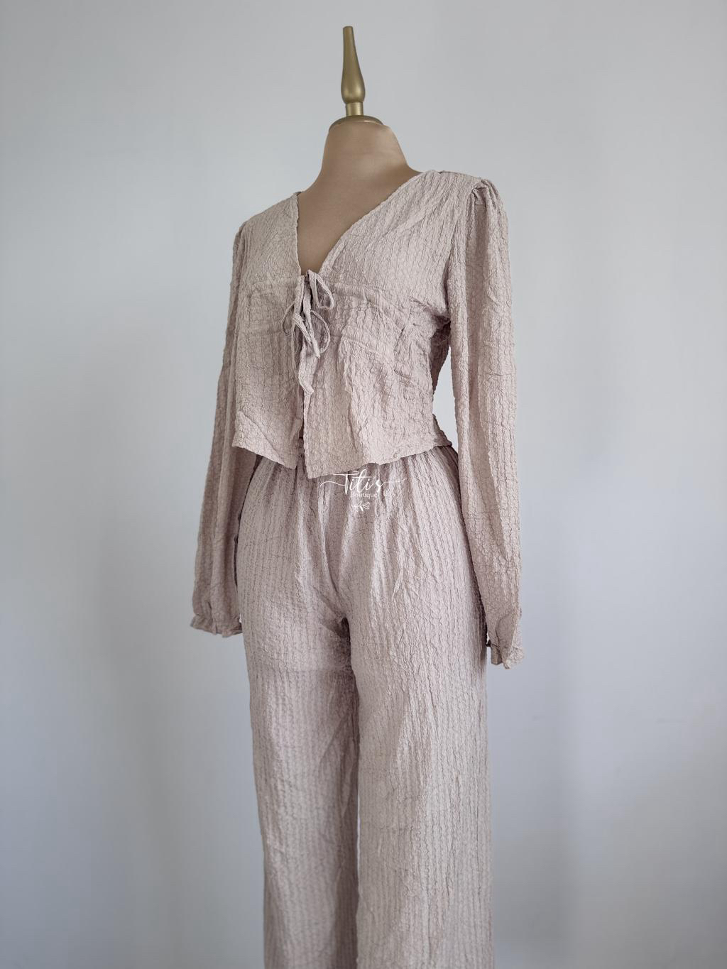 Conjunto Pantalón Manga Larga Beige 