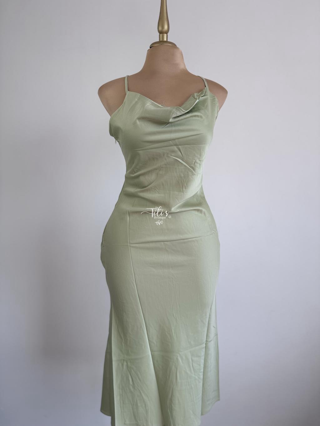 Vestido Satinado Verde