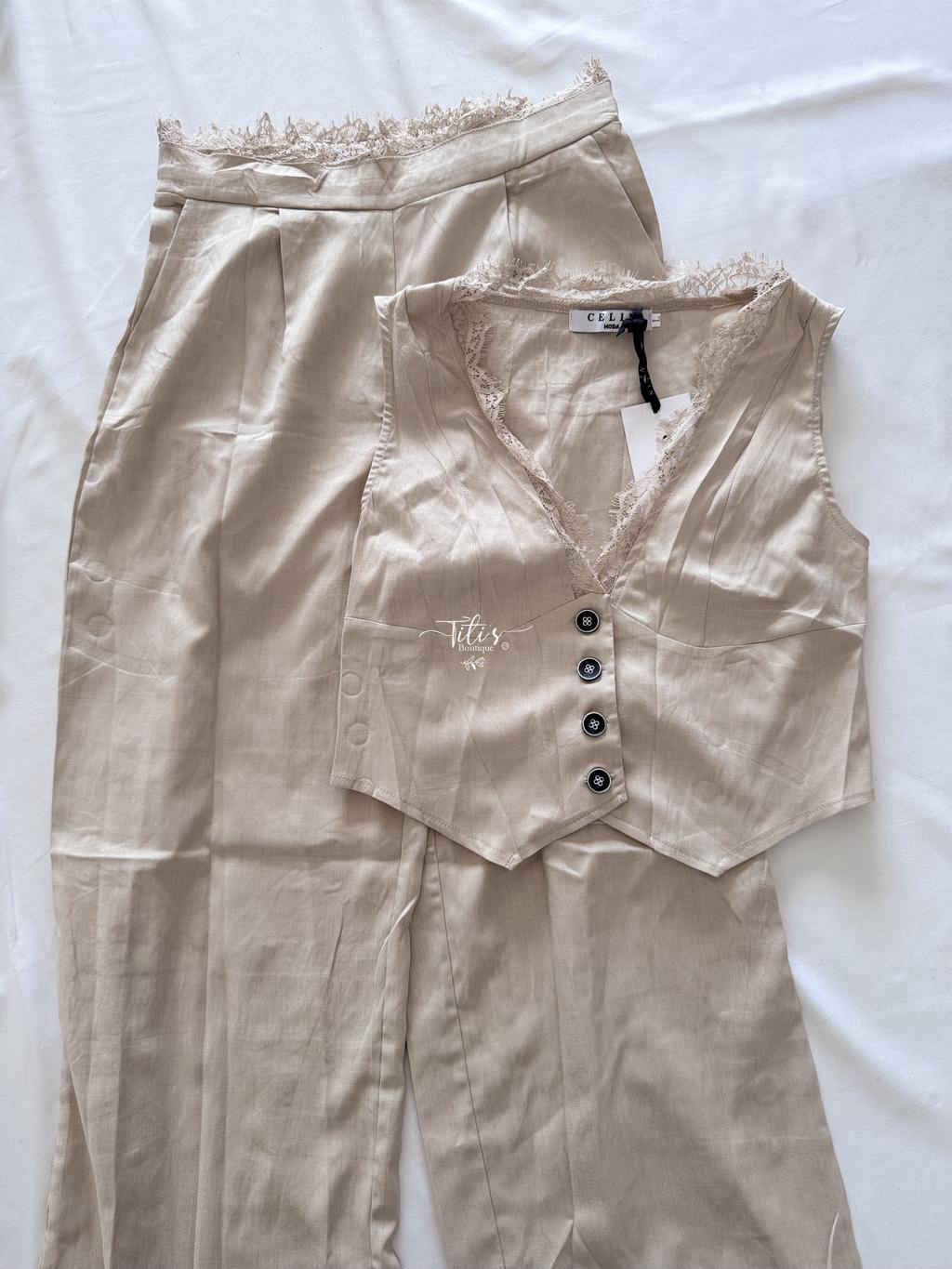 Conjunto Pantalón Beige