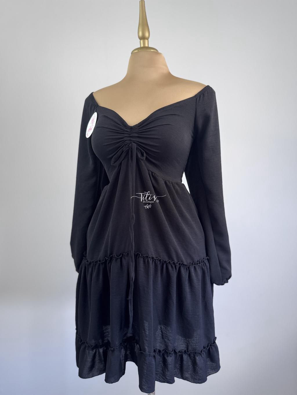 Vestido Corto Manga Larga Negro