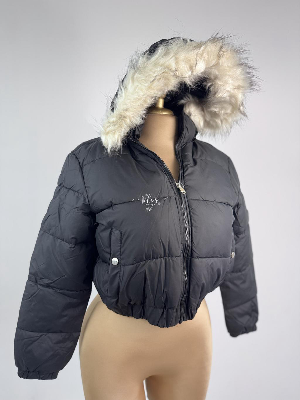 Chaqueta Corta c/Gorro Peluche Negro