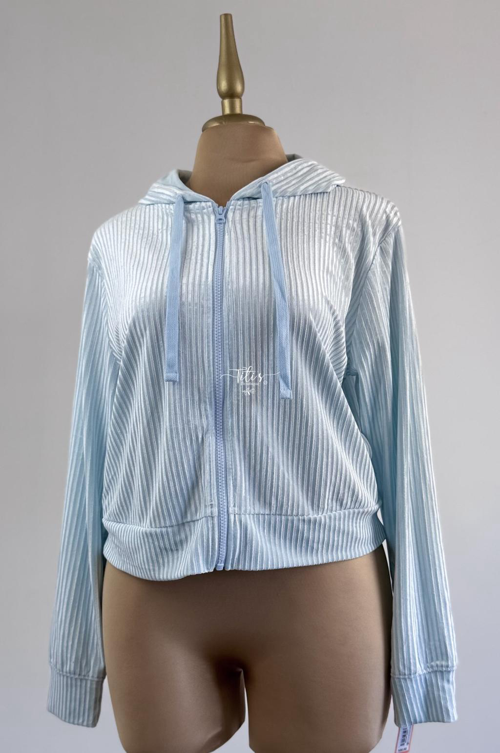 Suéter Terciopelo Celeste