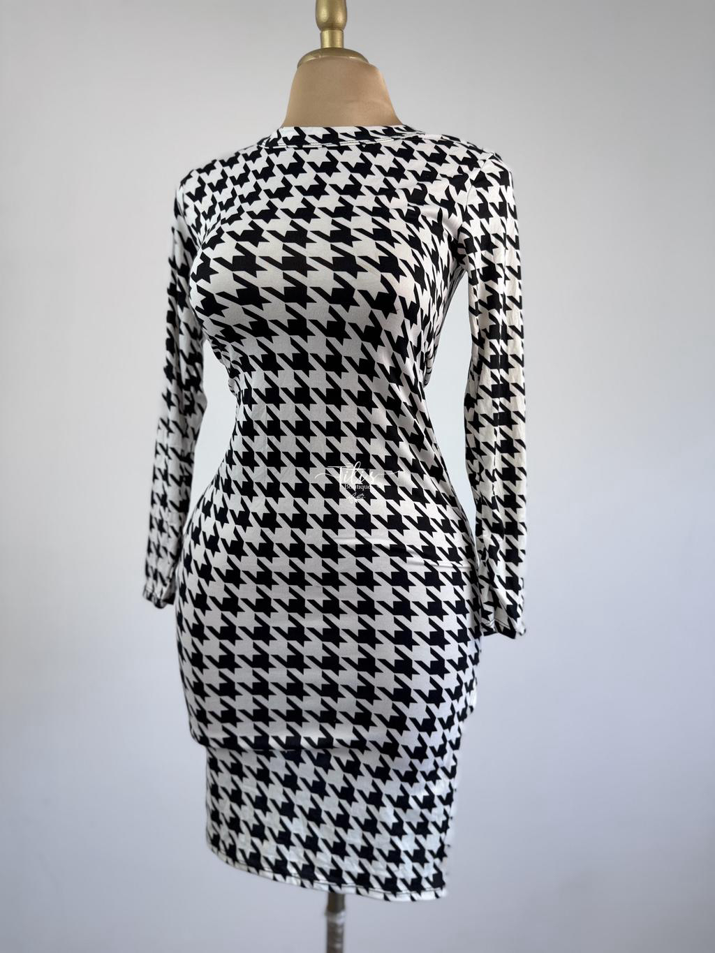 Vestido Manga Larga Blanco Y Negro