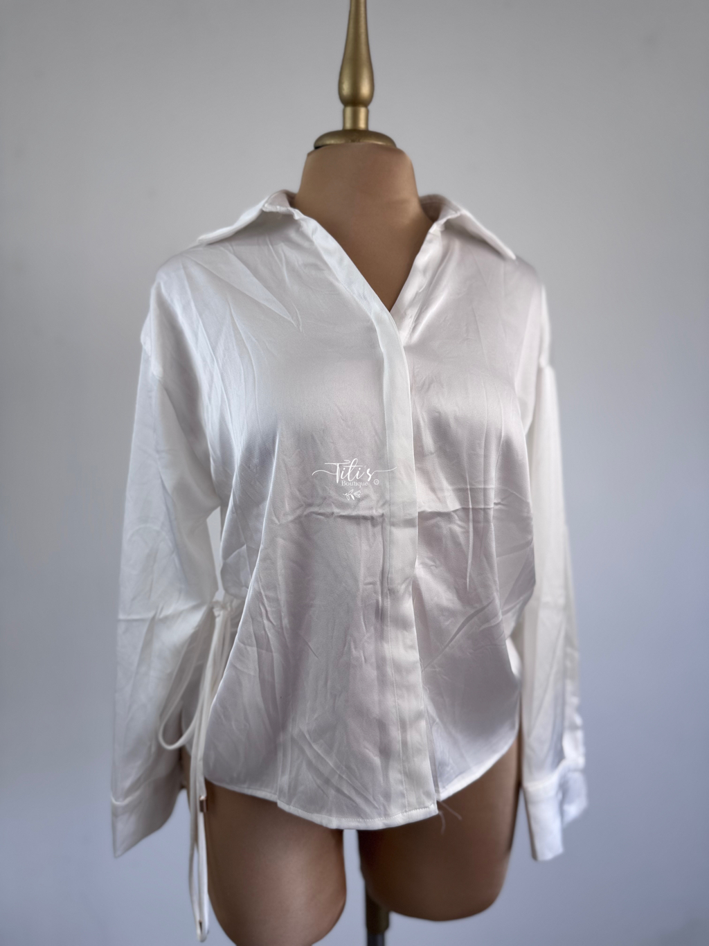 Blusa Satinada Manga Larga Blanco  