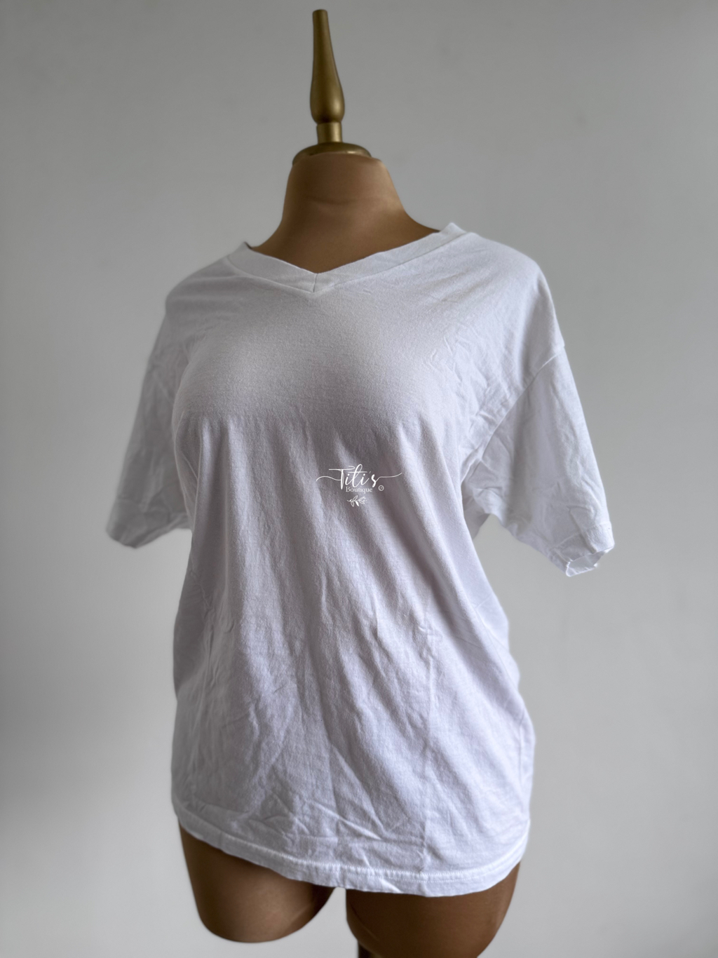 Playera V Blanco 