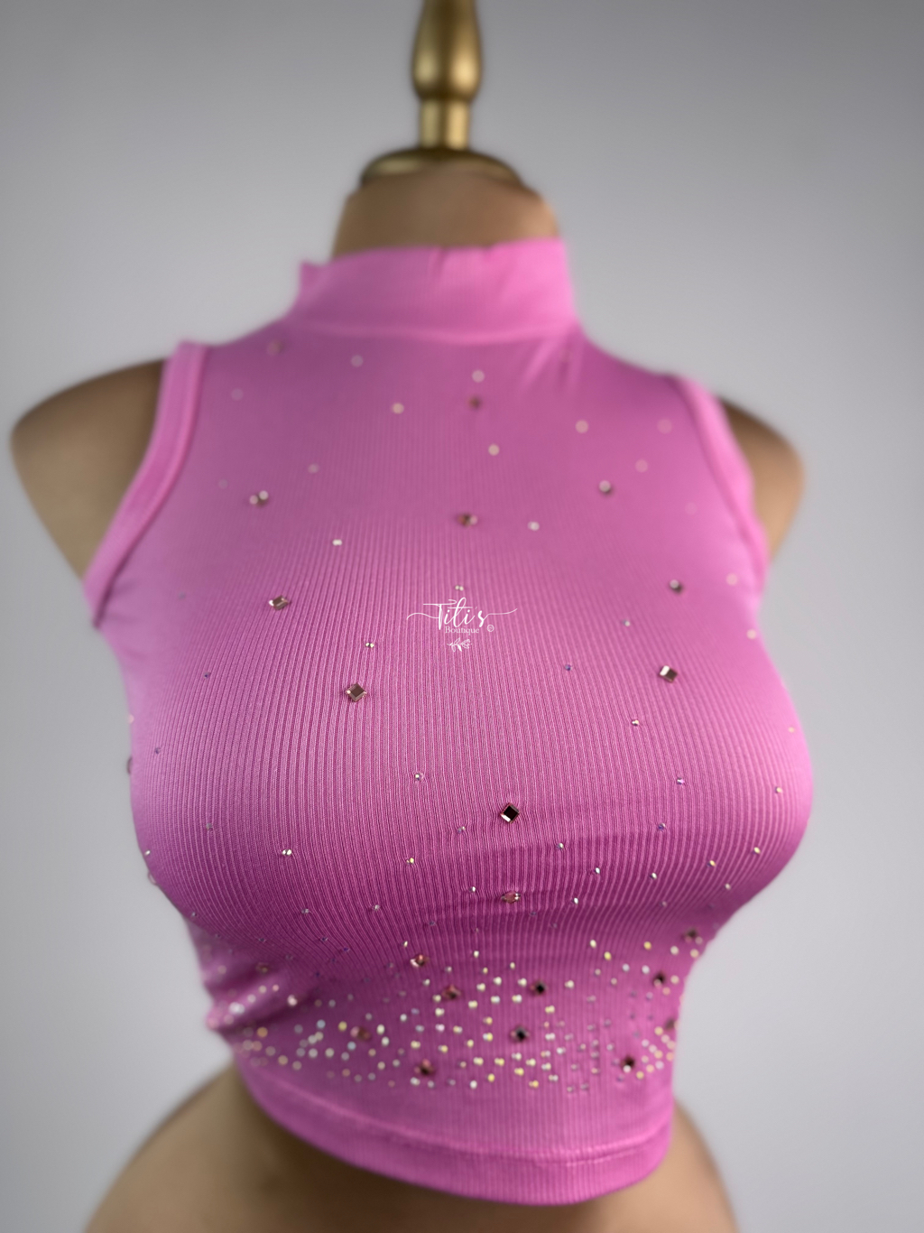 Blusa Corta Halter Rosa