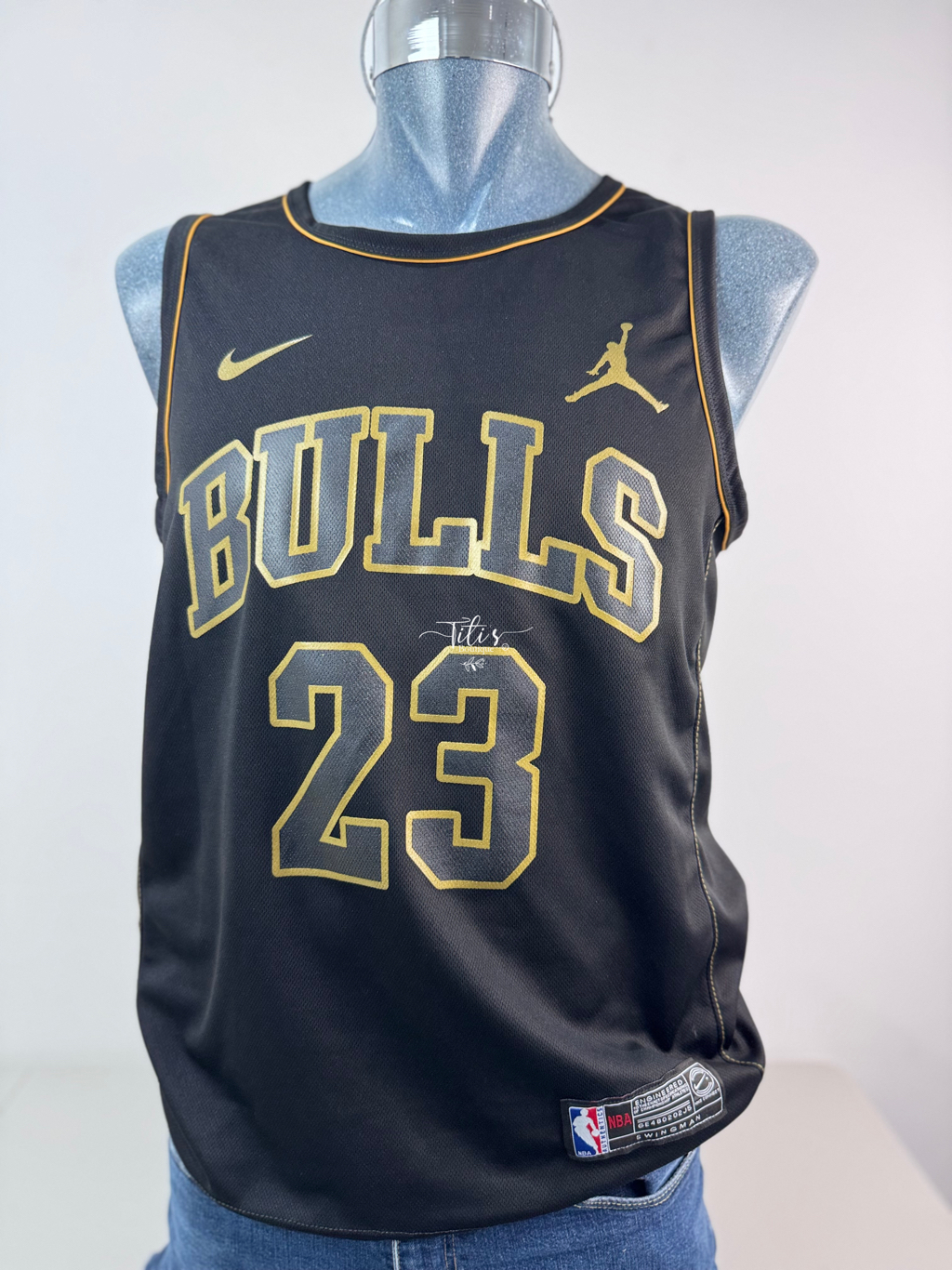 Playera Basquetbol Bulls Negro